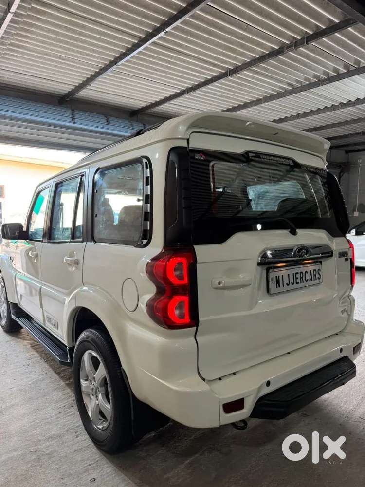 Mahindra Scorpio Diesel Mt 2021