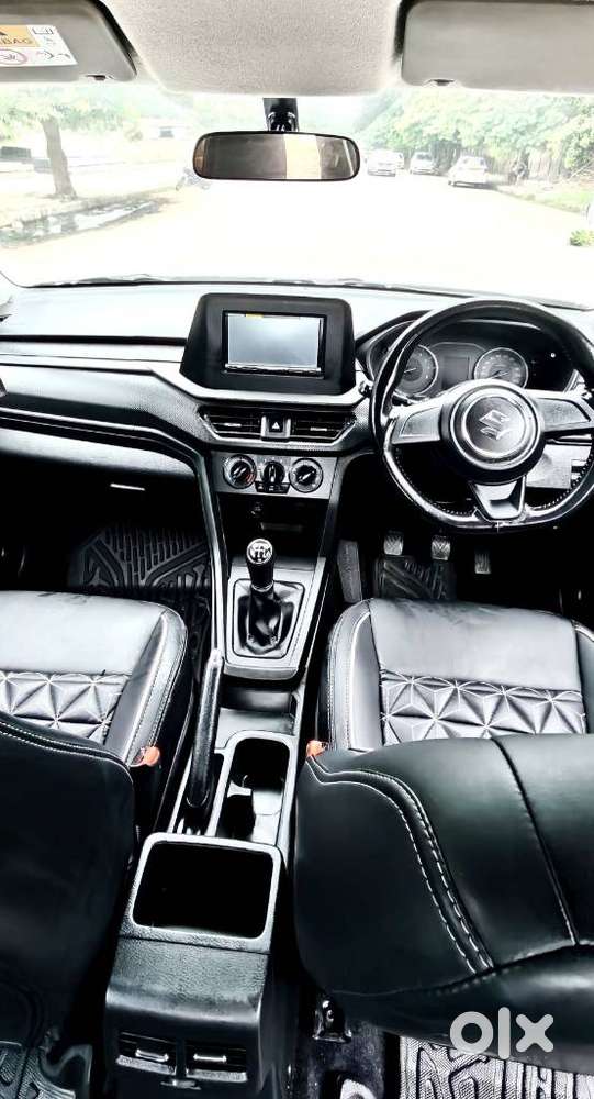 Maruti Suzuki Brezza 1.5 Lxi Smart Hybrid, 2023, Petrol