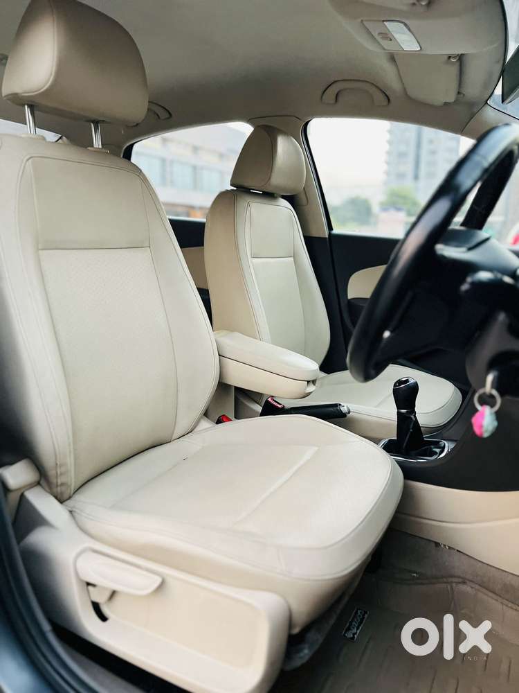 Volkswagen Vento 2010-2013 Petrol Highline, 2013, Petrol