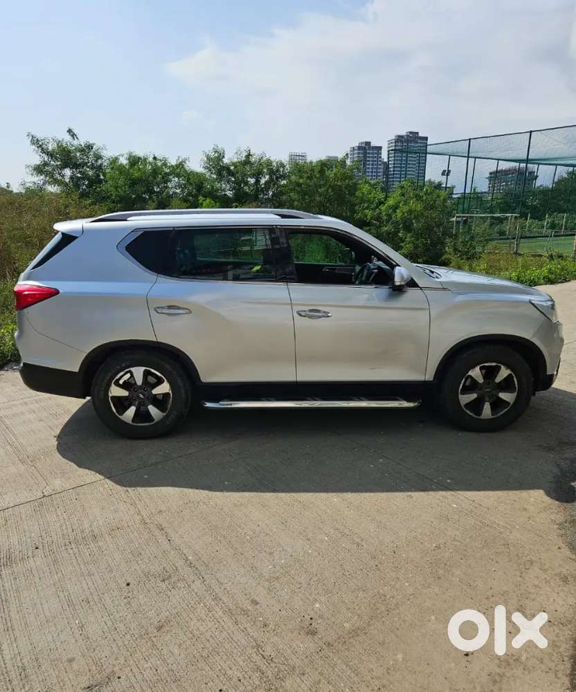 Mahindra Alturas G4 2019 Diesel Well Maintained