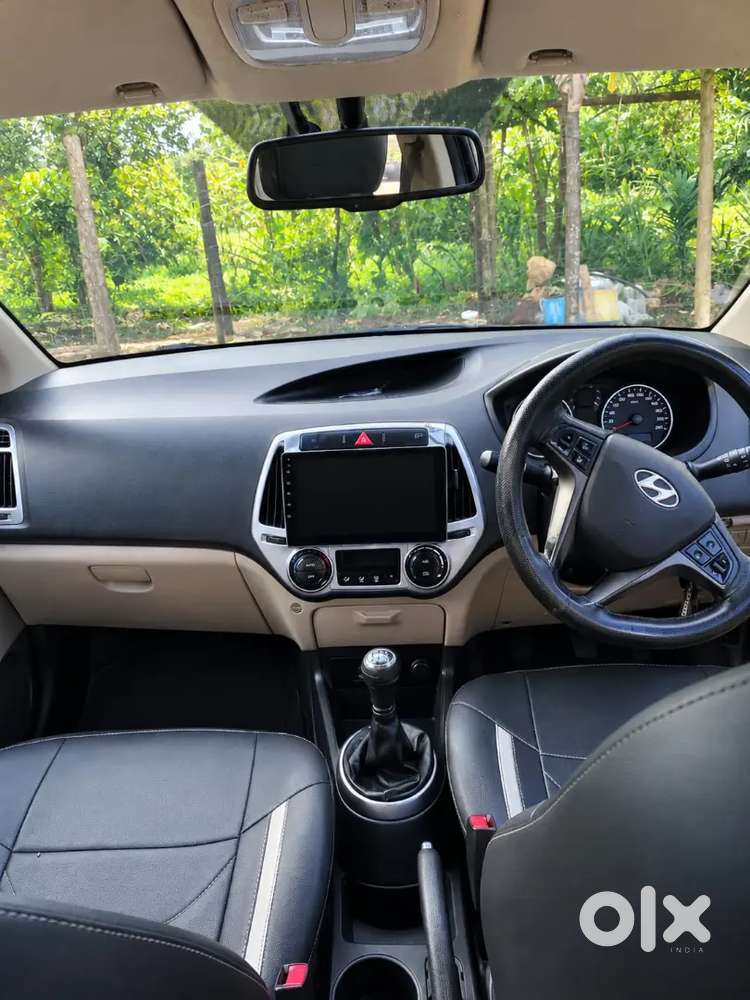 Hyundai I20 Sportz Petrol 2013