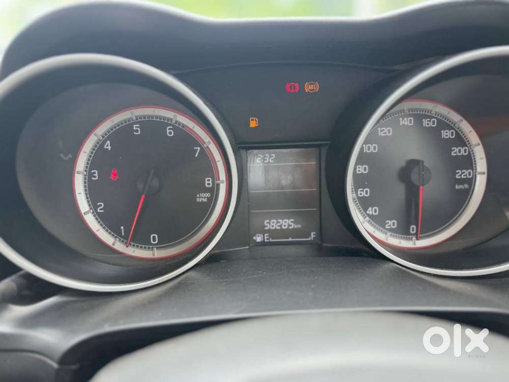 Maruti Suzuki Swift, 2020, Petrol