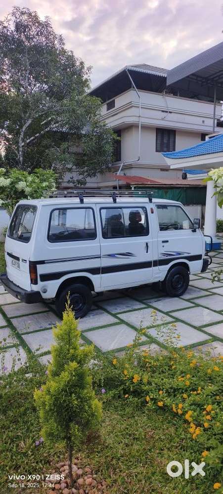 Maruti Suzuki Omni 5 Seater, 2012, Petrol