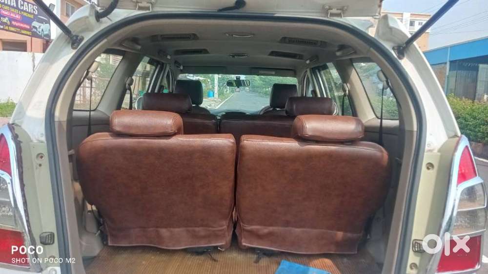 Toyota Innova 2.5 G (diesel) 7 Seater, 2015, Diesel