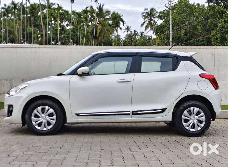 Maruti Suzuki Swift Vxi, 2018, Petrol
