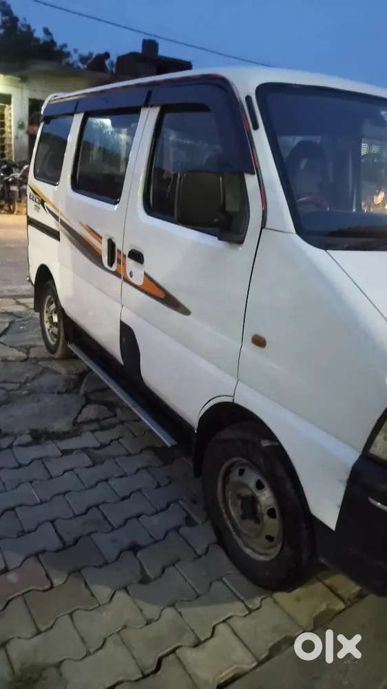 Maruti Suzuki Eeco 2015 Smiles 7 Seater Standard