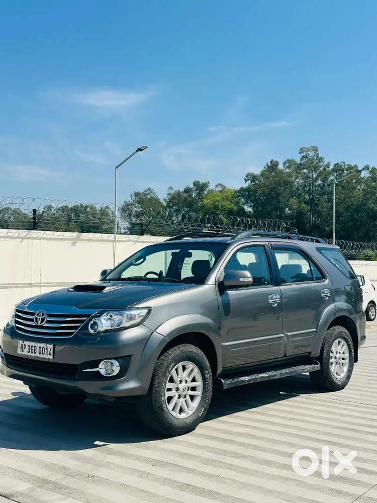Toyota Fortuner 2012 Diesel 185000 Km Driven