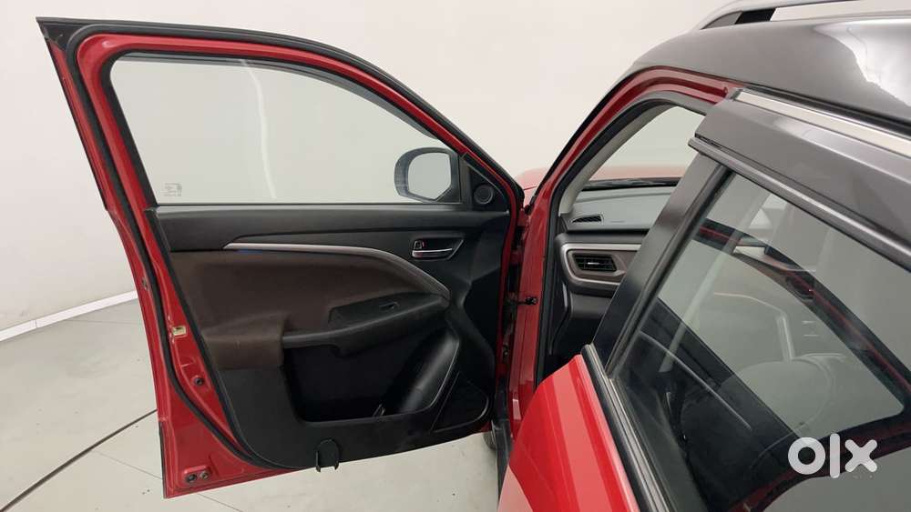 Maruti Suzuki Vitara Brezza 1.5 Zxi Plus At Dual Tone, 2022, Petrol