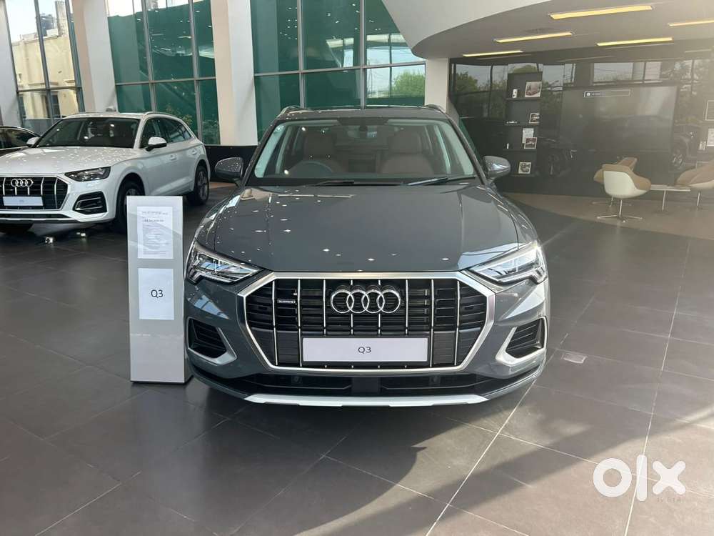 Audi Q3 40 Tfsi Technology, 2025, Petrol