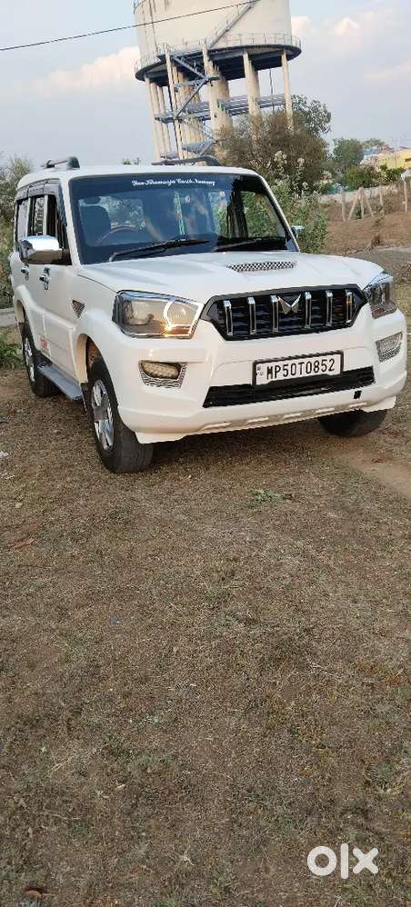 Mahindra Scorpio 2.2 S6 2015