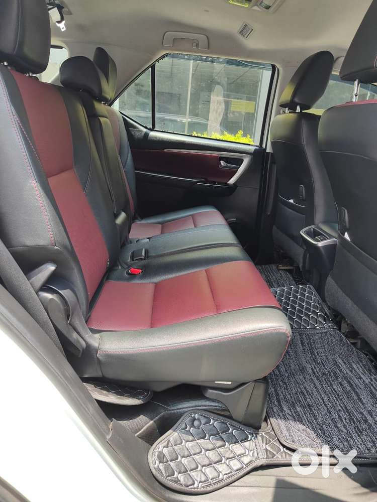 Toyota Fortuner Legender 4x2 At 2.8, 2024, Diesel