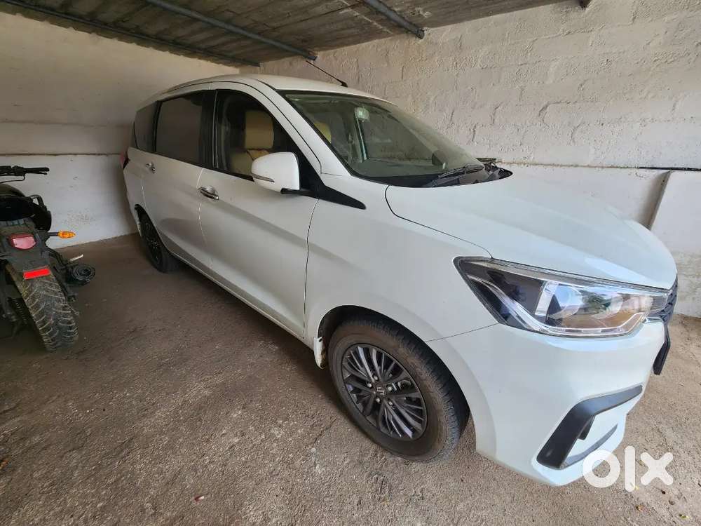 Ertiga Zxi