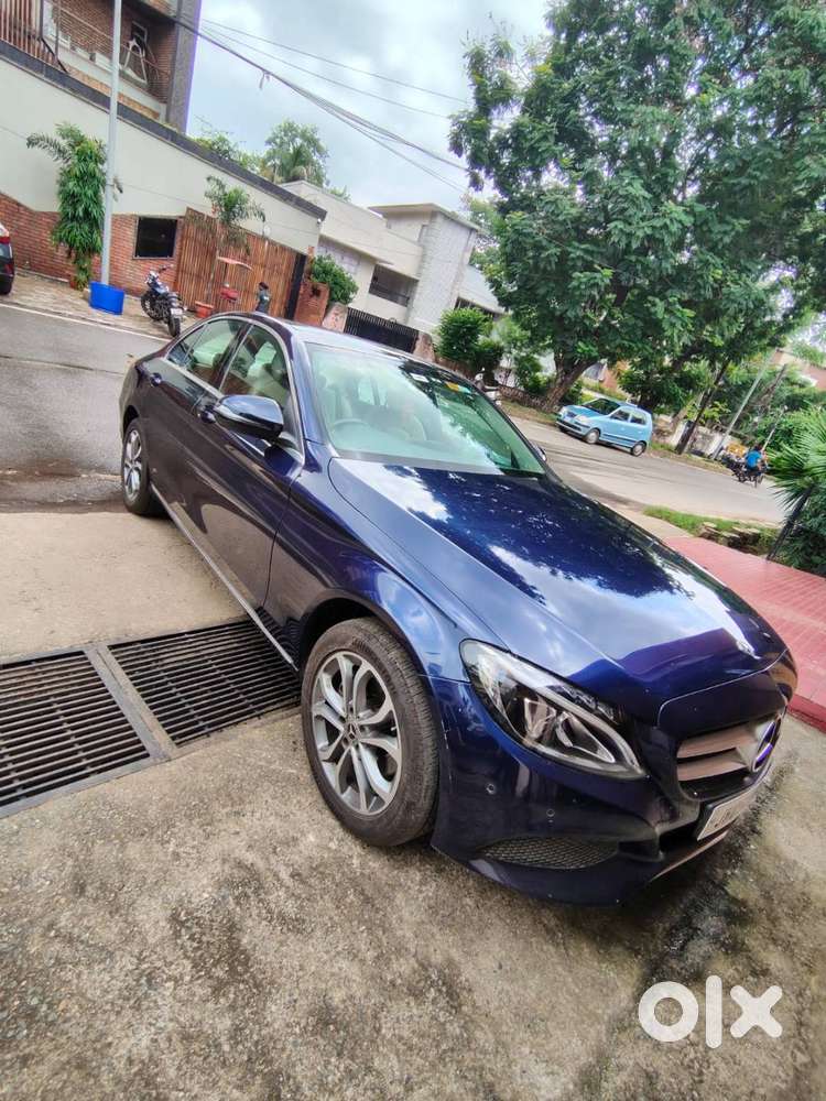 Mercedes-benz C-class 2018 Diesel 33442 Km Driven