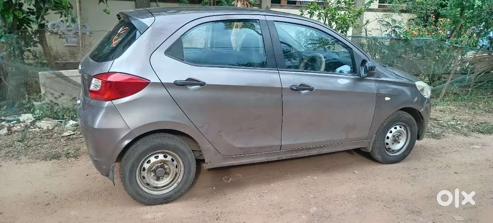 Tata Tiago 1.2 Revotron Xe 2016