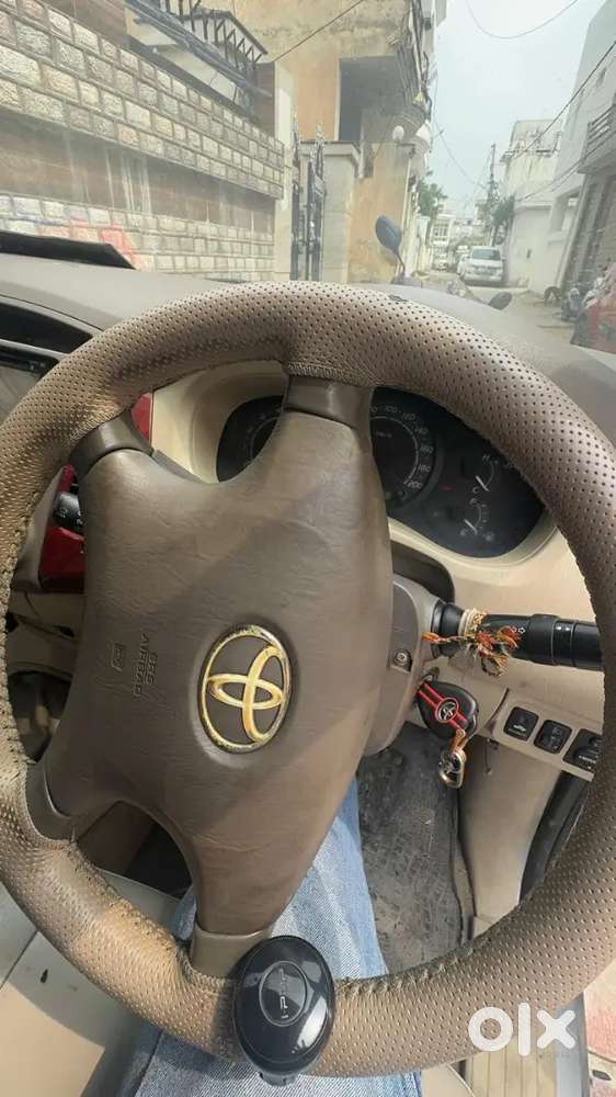 Toyota Innova 2.5 Vx 2006