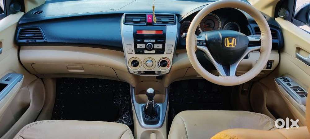 Honda City E, 2010, Petrol