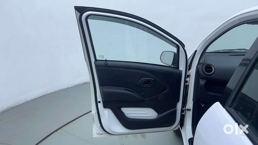 Datsun Redigo T Option, 2017, Petrol