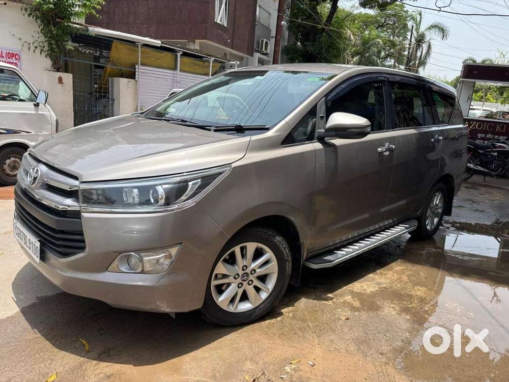 Toyota Innova Crysta 2018 Diesel Well Maintained