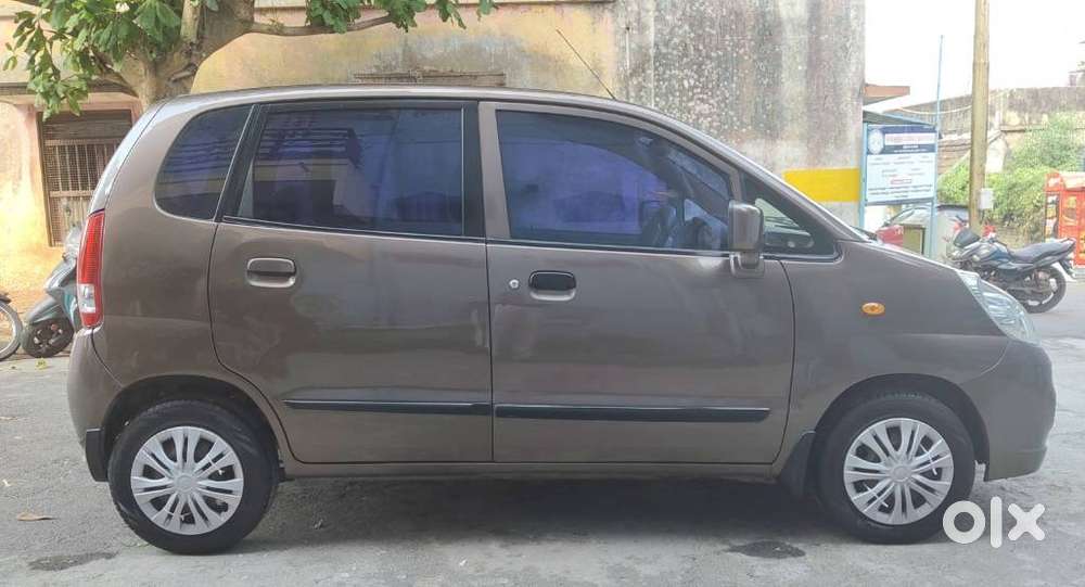 Maruti Suzuki Estilo Lxi Bs-iv, 2012, Petrol