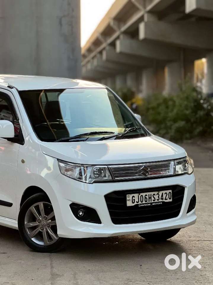 Maruti Suzuki Stingray Vxi Optional, 2015, Petrol