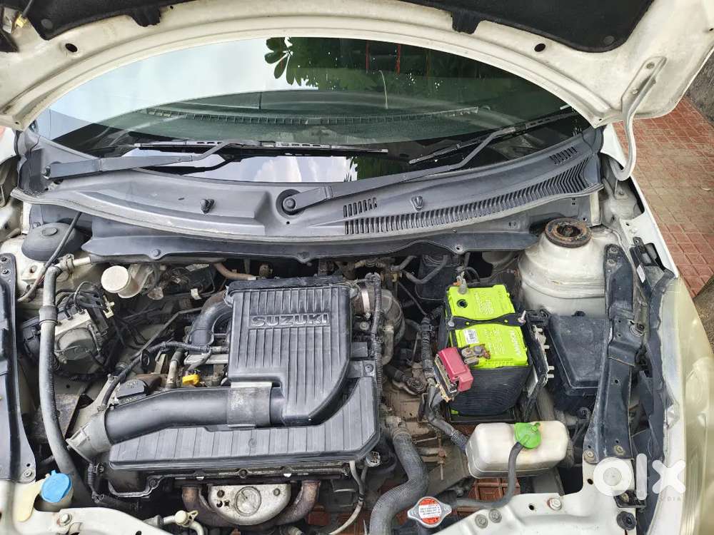 Maruti Suzuki Swift Zxi Top Model 2011  First Owner  Well Maintained