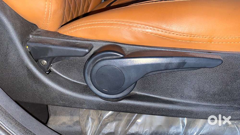 Tata Nexon 1.2 Revotron Xz Plus Dual Tone, 2019, Petrol