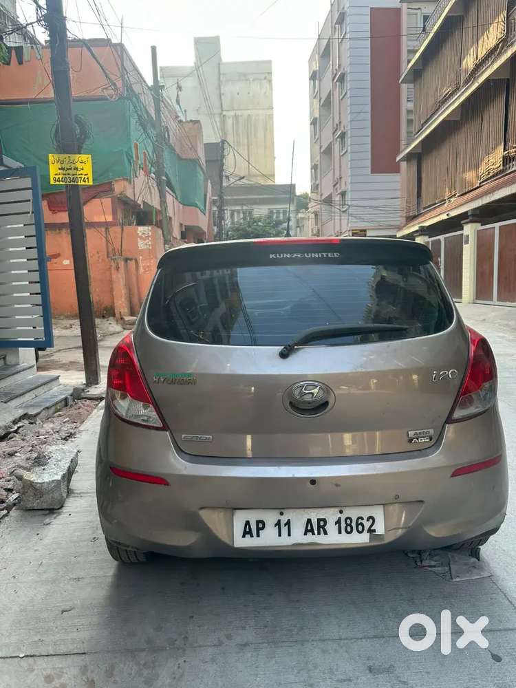 Hyundai I20 2013 Diesel 100000 Km Driven Push Button Start Top