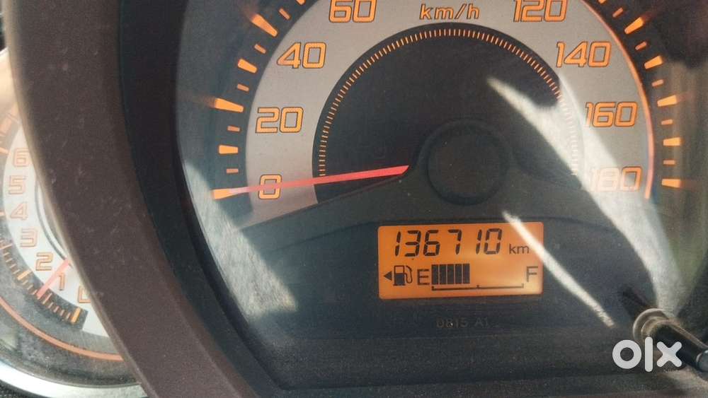 Honda Brio Petrol 2012 Odometer 136000 Km
