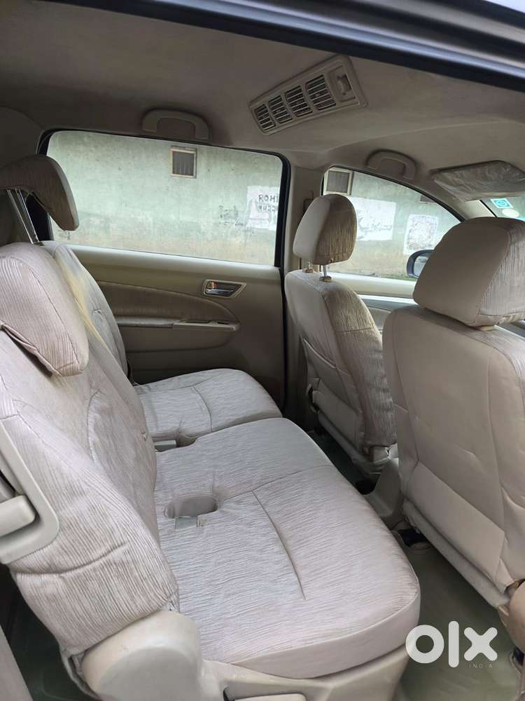 Maruti Suzuki Ertiga Vxi Abs, 2014, Petrol