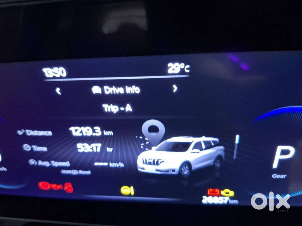 Mahindra Xuv700 2.0 Ax 5 Petrol At Str, 2021, Petrol