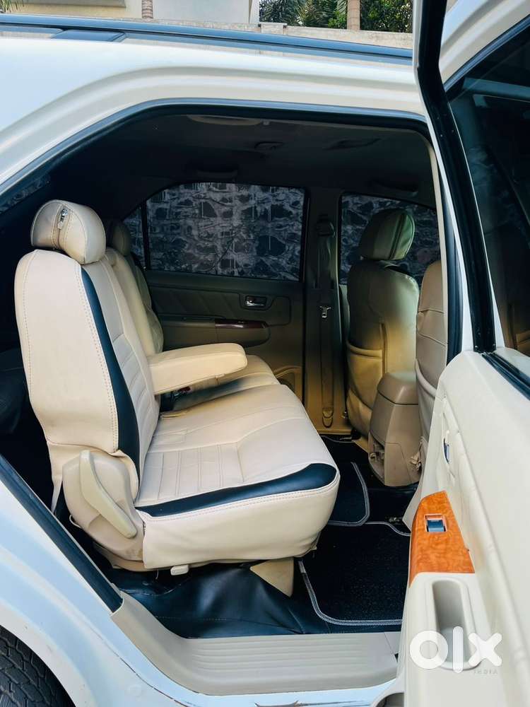 Toyota Fortuner Diesel 3.0 2012