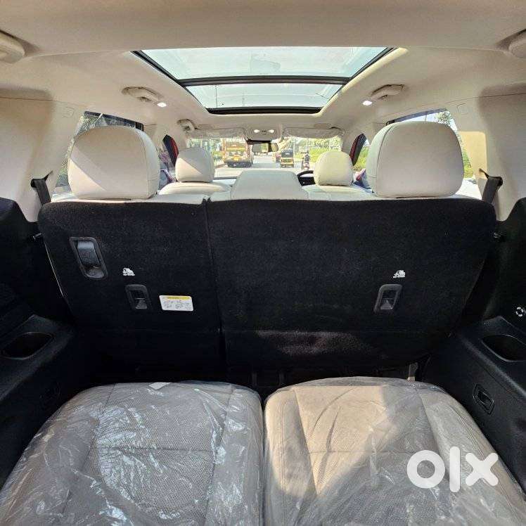 Mahindra Xuv700 2.2 Ax 7 Diesel At Str, 2024, Diesel