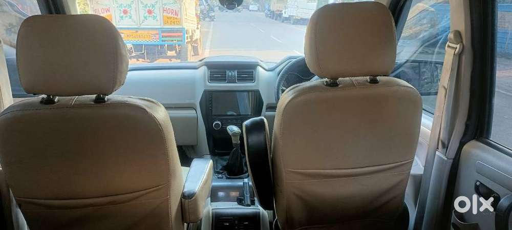 Mahindra Scorpio S10 8 Seater, 2015, Diesel