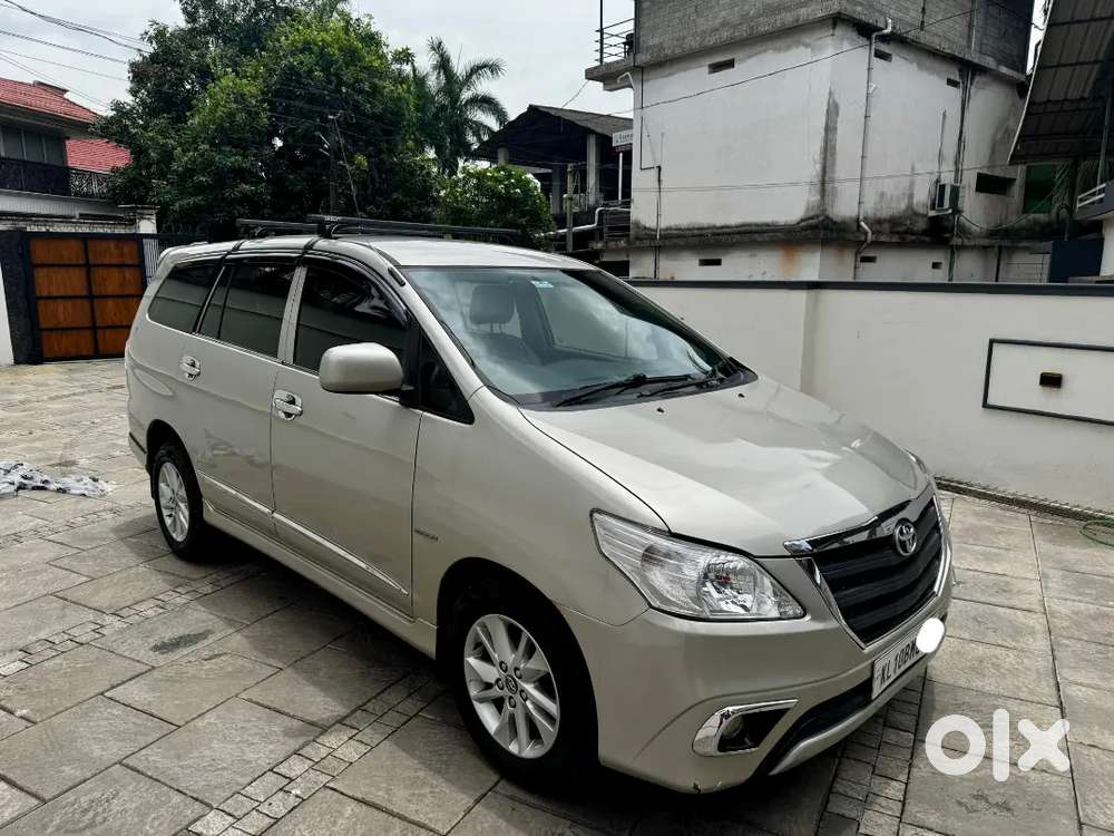 Toyota Innova Diesel 2015 2.5g E4 Bs4 8s