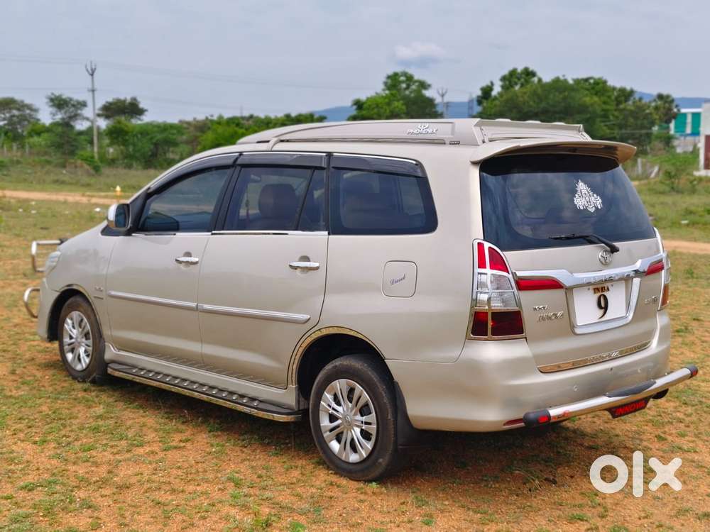 Toyota Innova 2.5 G (diesel) 8 Seater, 2016, Diesel