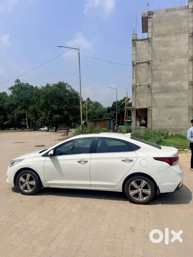 2018 Hyundai Verna Sx(o) Diesel Manual | White