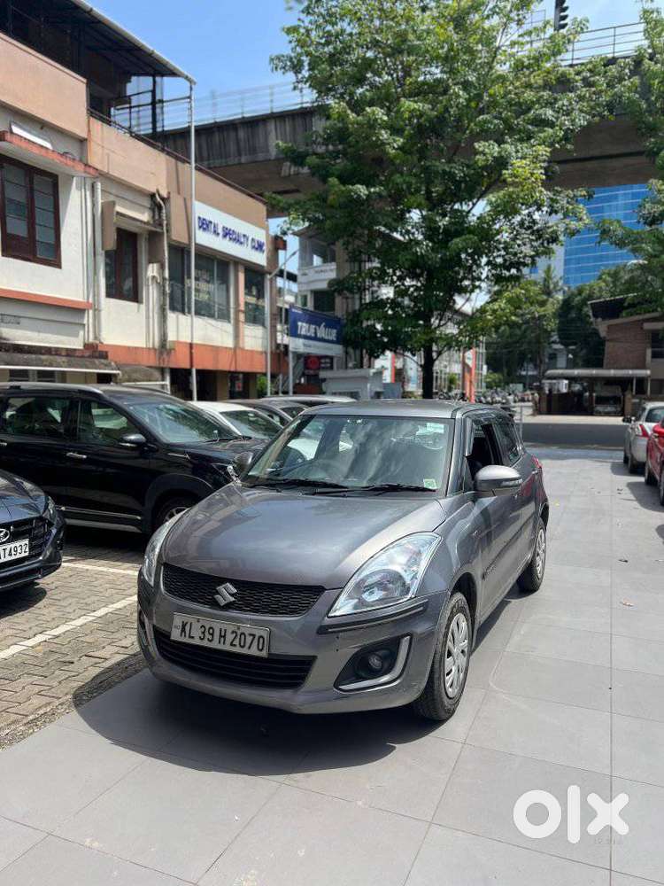 Maruti Suzuki Swift Vxi + Manual, 2014, Petrol