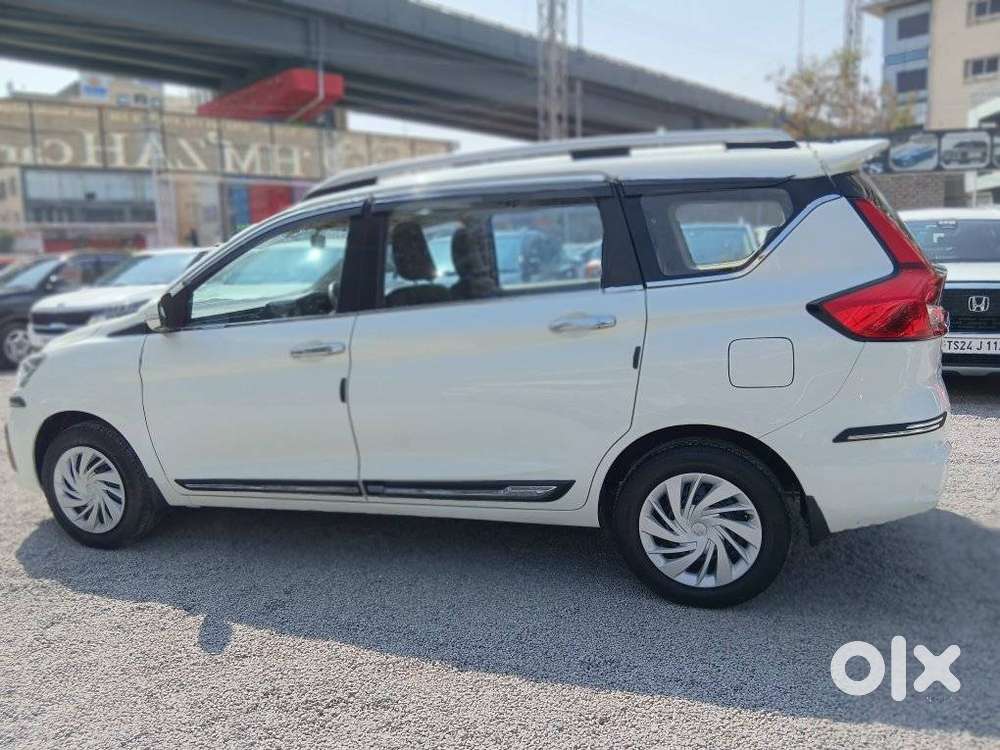 Maruti Suzuki Ertiga 1.5 Vxi Shvs, 2021, Cng & Hybrids