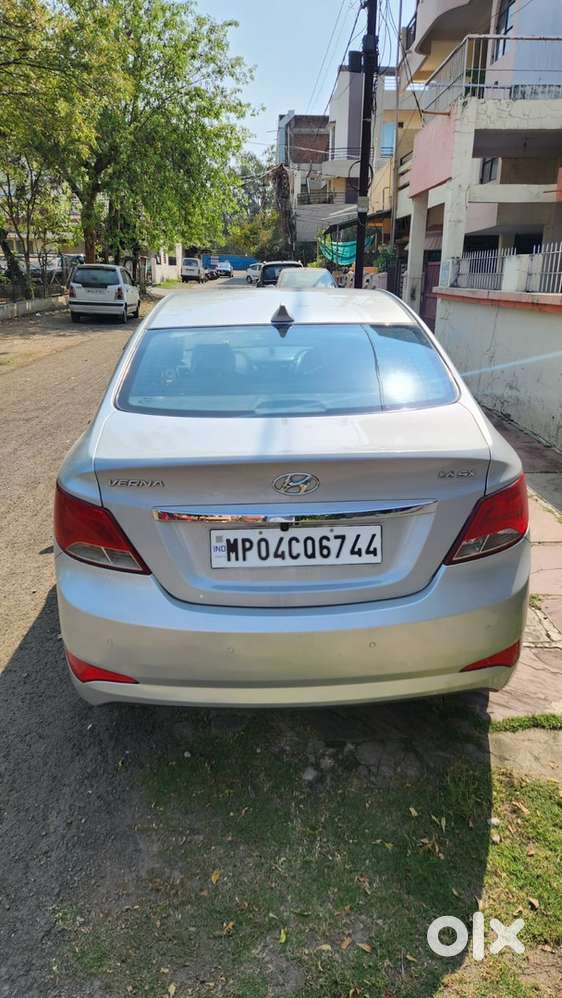 Hyundai Verna Petrol 2016