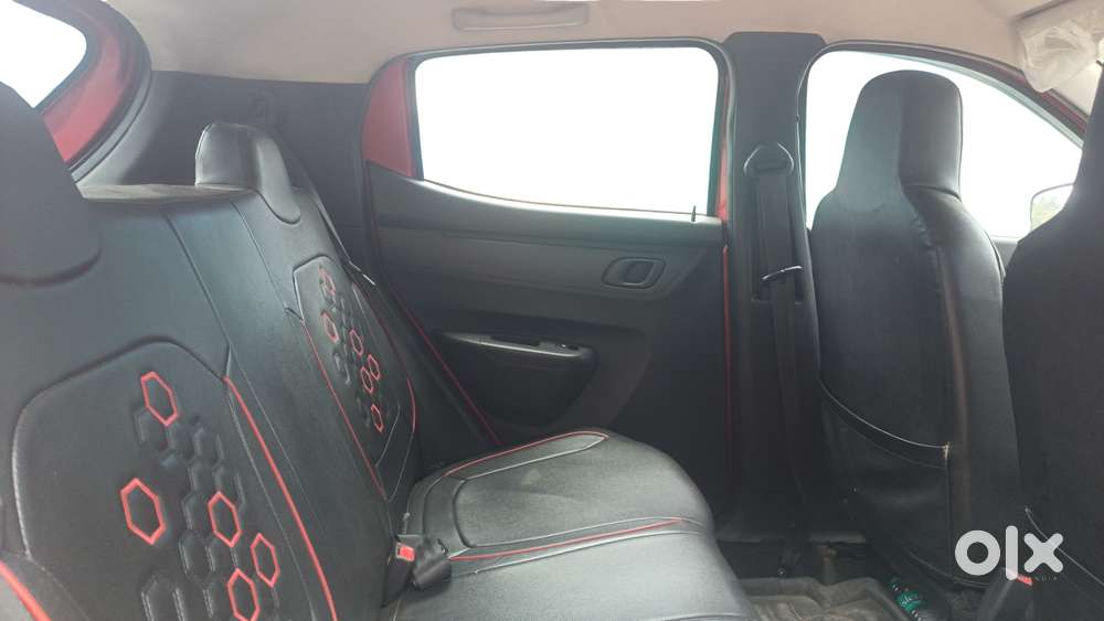 Renault Kwid 1.0 Rxt Amt, 2022, Petrol