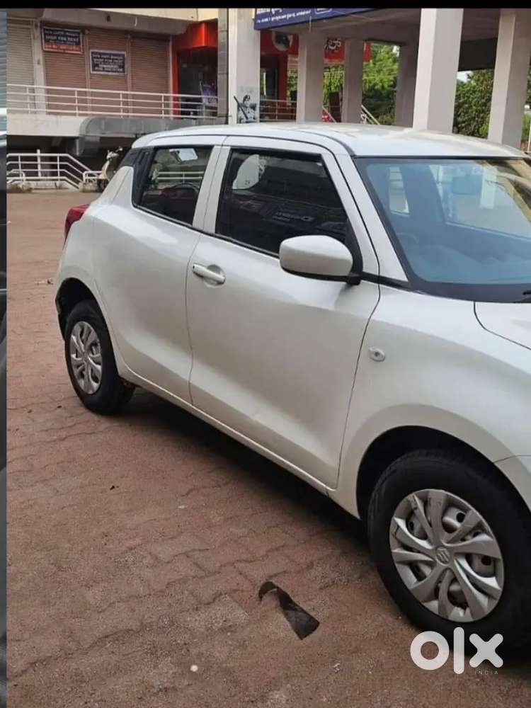 Maruti Suzuki Swift Lxi 2021
