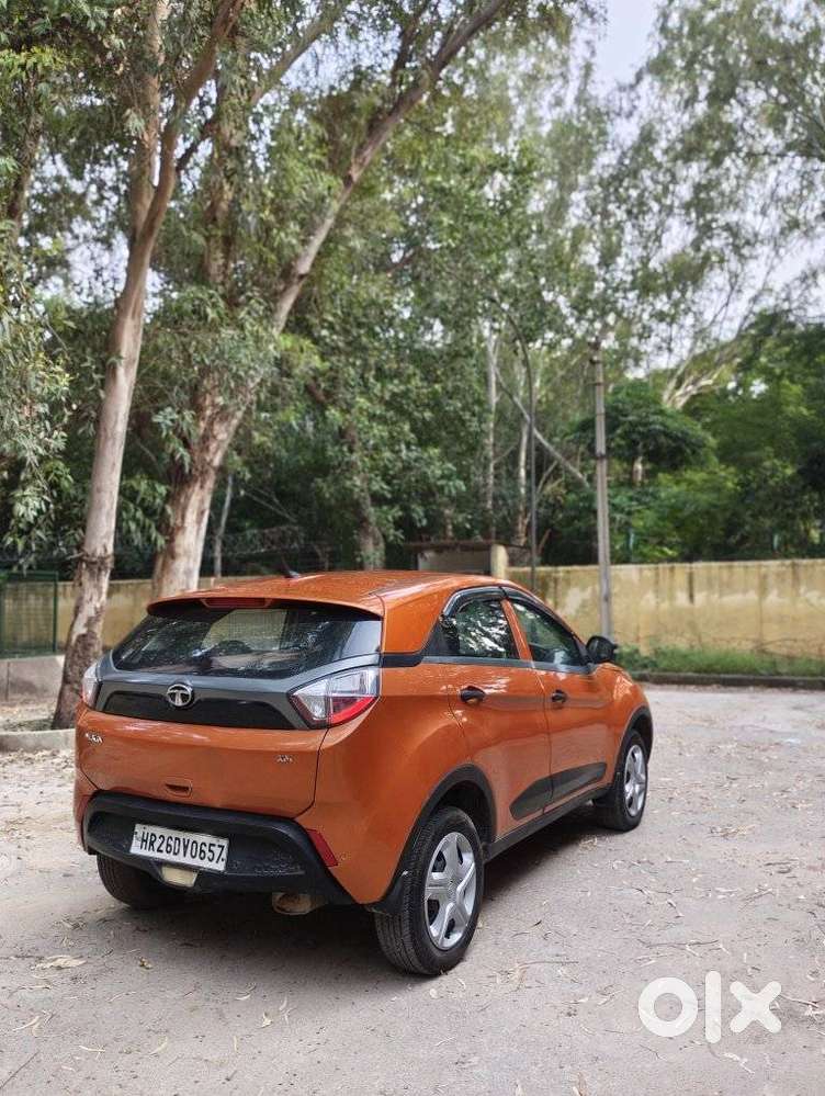 Tata Nexon 1.2 Revotron Xm (s), 2019, Petrol