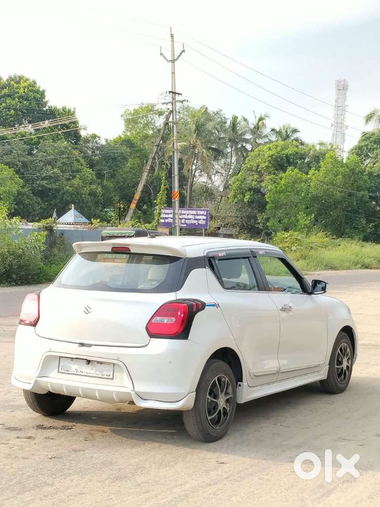 Maruti Suzuki Swift Vxi Ags, 2018, Petrol