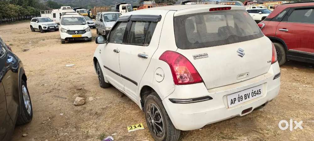 Maruti Suzuki Swift 2009 Diesel 98000 Km Driven