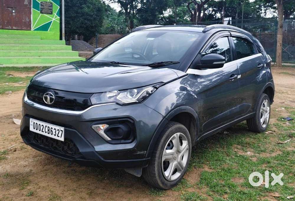 Tata Nexon 1.2 Revotron Xm (s), 2022, Petrol