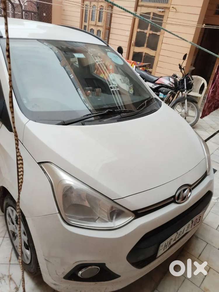 Hyundai Grand I10 2014 Diesel 85000 Km Driven