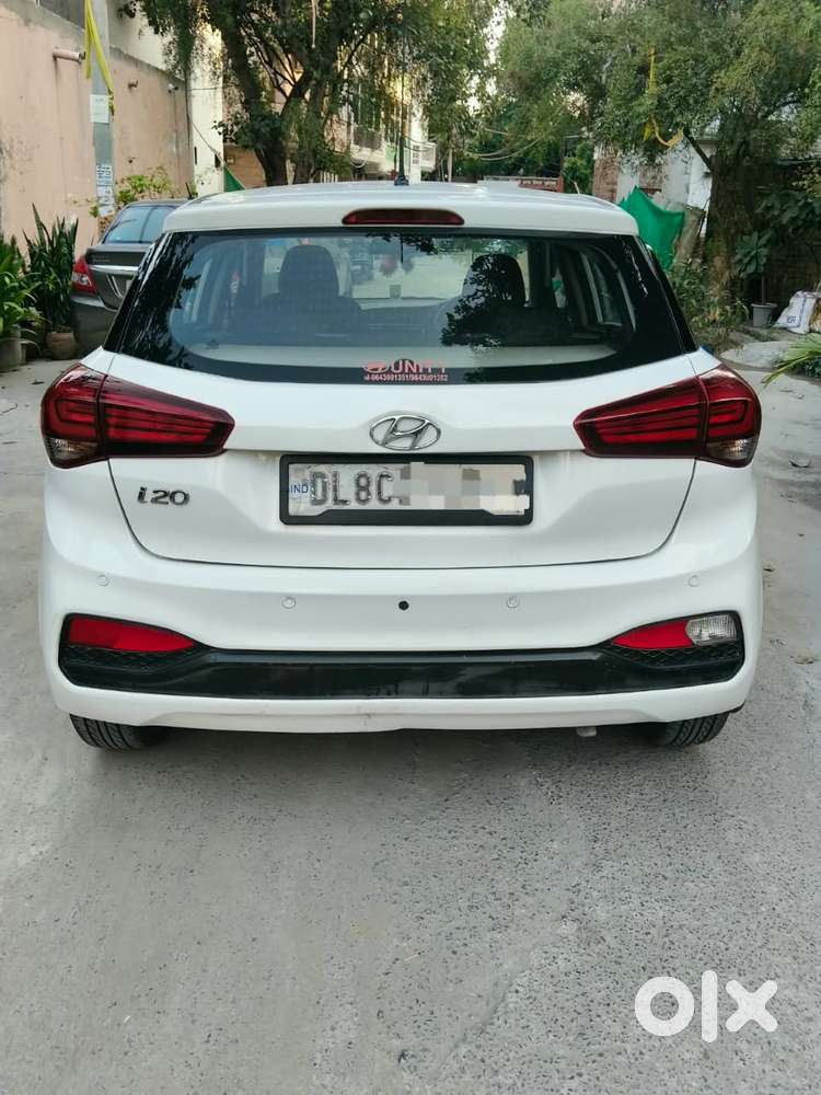 Hyundai I20 Petrol Cvt Magna Executive, 2018, Petrol