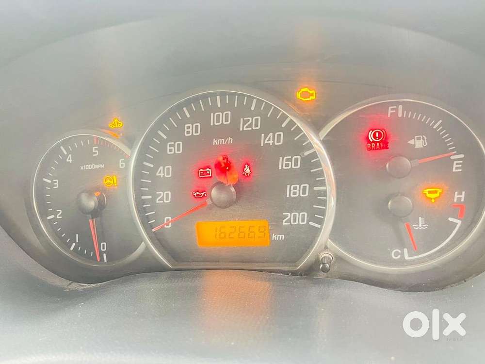 Urgent Car Sale Maruti Suzuki Diesel 2011