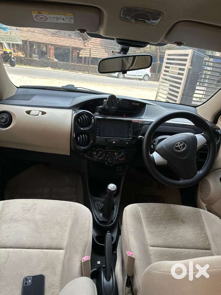 Toyota Etios Liva V Limited, Manual, 2019