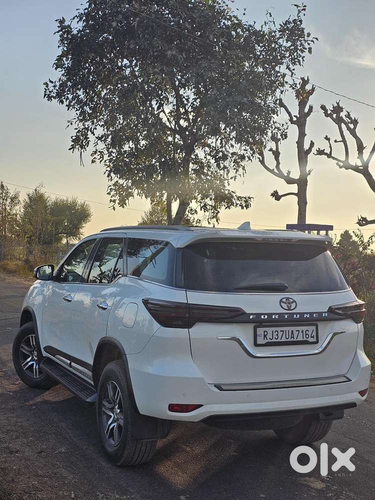 Toyota Fortuner 2021 Diesel Well Maintained